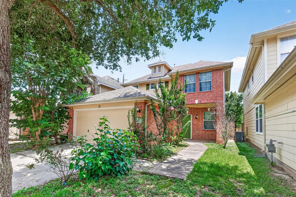 14744 Branchwest Drive, Houston, TX 77082