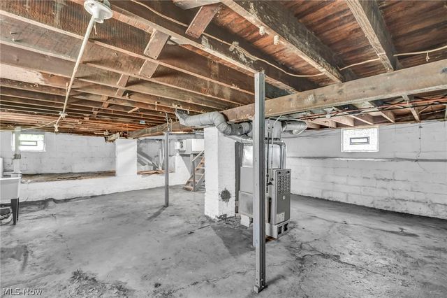 12822 Ferris Avenue, Cleveland, OH 44105