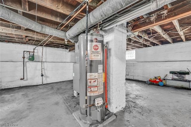 12822 Ferris Avenue, Cleveland, OH 44105