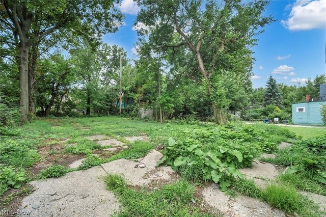 12822 Ferris Avenue, Cleveland, OH 44105