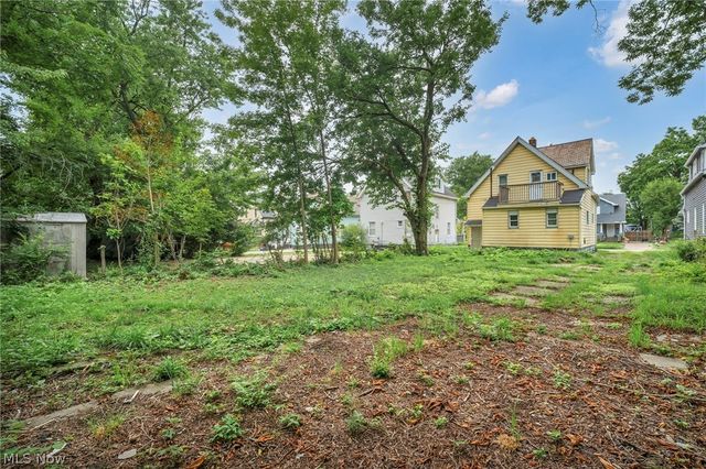 12822 Ferris Avenue, Cleveland, OH 44105