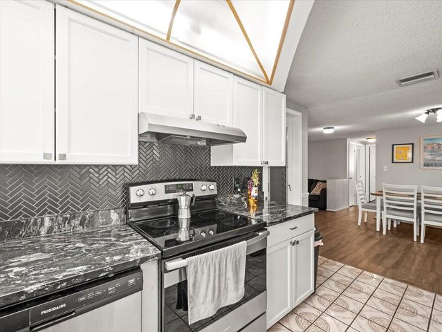 9100 SUFFOLK LANE, Port Richey, FL 34668