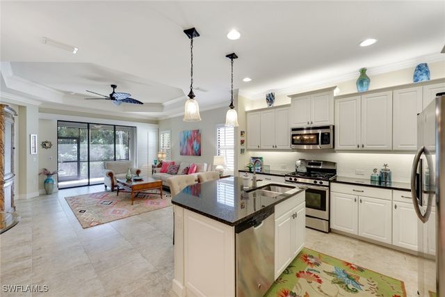 10069 Antori DR, Estero, FL 33928
