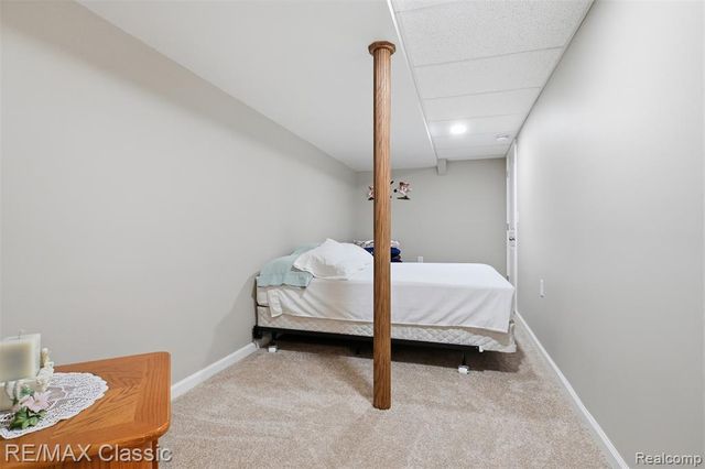 9260 Liberty Court, Livonia, MI 48150