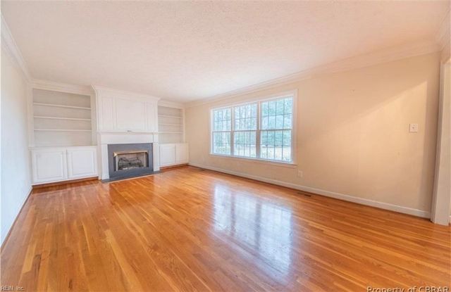 3592 Woodstock RD, Gloucester, VA 23061