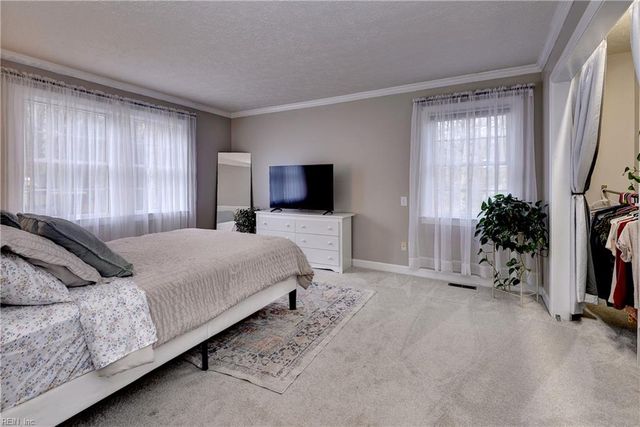 3592 Woodstock RD, Gloucester, VA 23061