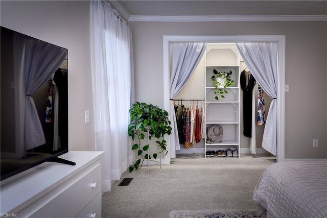 3592 Woodstock RD, Gloucester, VA 23061