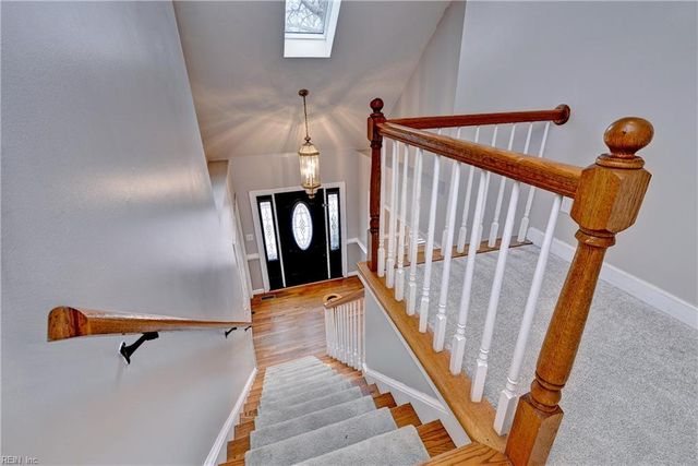 3592 Woodstock RD, Gloucester, VA 23061