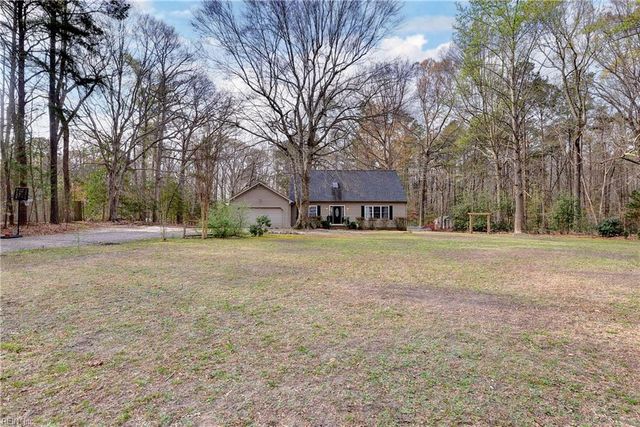 3592 Woodstock RD, Gloucester, VA 23061
