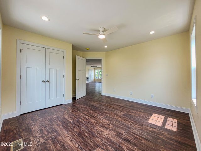 170 Grandview Drive, Sneads Ferry, NC 28460