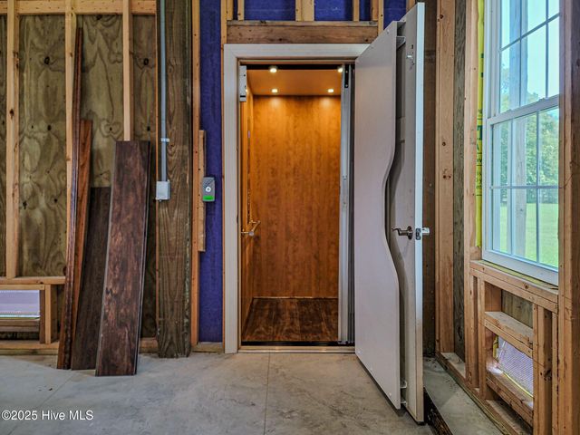 170 Grandview Drive, Sneads Ferry, NC 28460