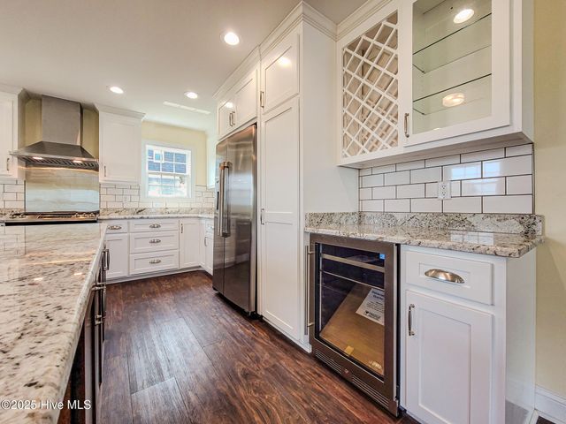 170 Grandview Drive, Sneads Ferry, NC 28460