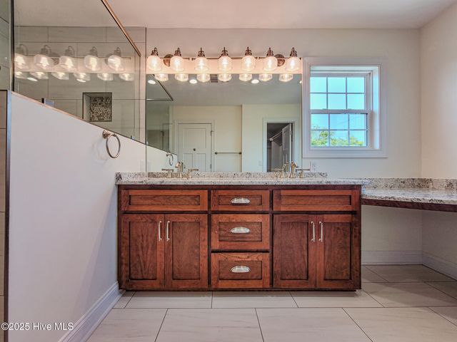 170 Grandview Drive, Sneads Ferry, NC 28460