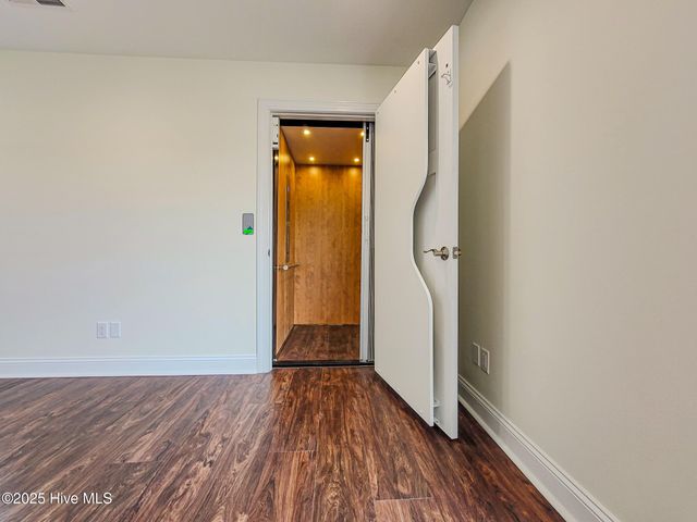 170 Grandview Drive, Sneads Ferry, NC 28460