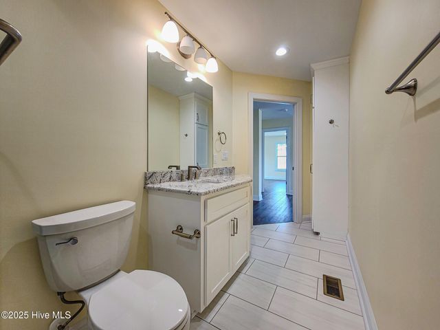 170 Grandview Drive, Sneads Ferry, NC 28460
