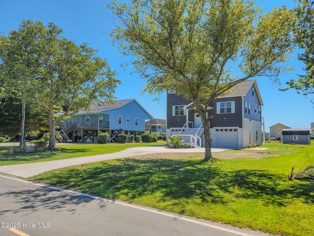 170 Grandview Drive, Sneads Ferry, NC 28460