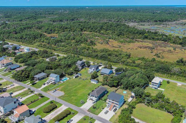 170 Grandview Drive, Sneads Ferry, NC 28460
