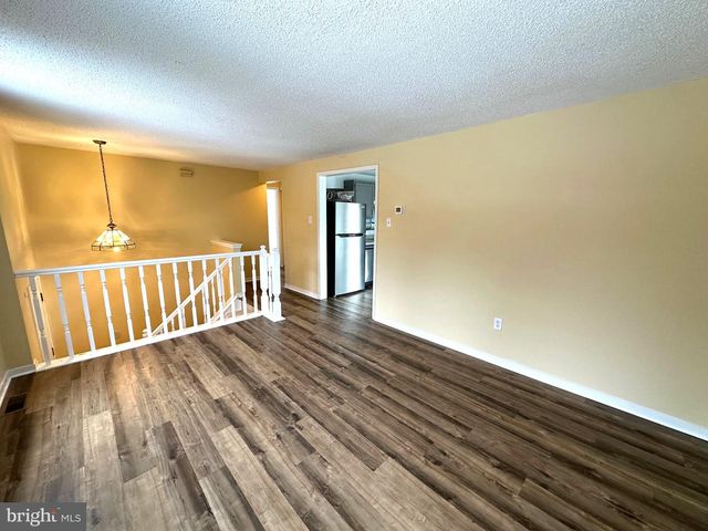 119 COVE POINT RD, Lusby, MD 20657