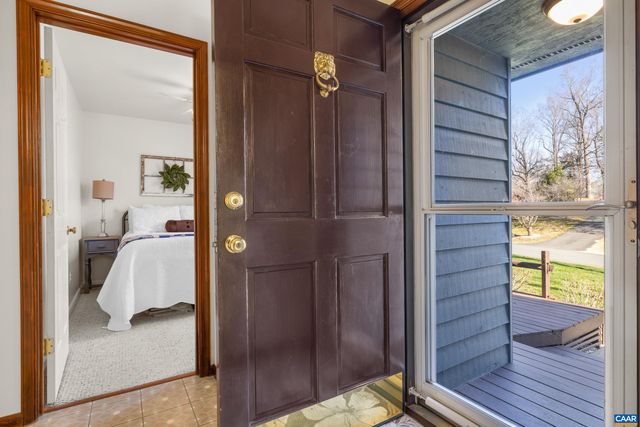 5485 JAMESTOWN CT, Crozet, VA 22932