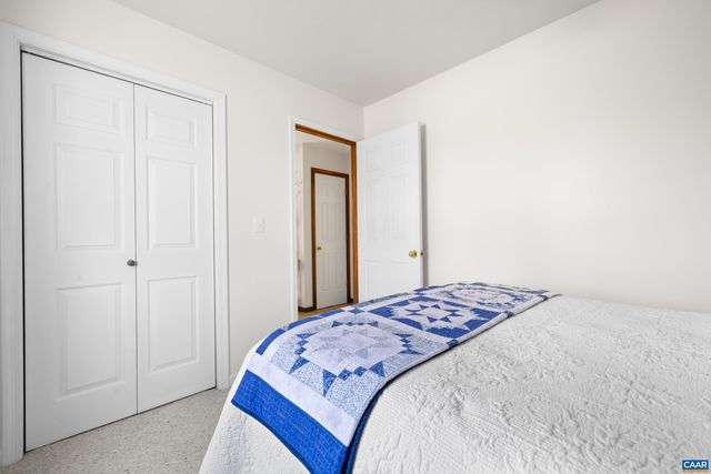 5485 JAMESTOWN CT, Crozet, VA 22932