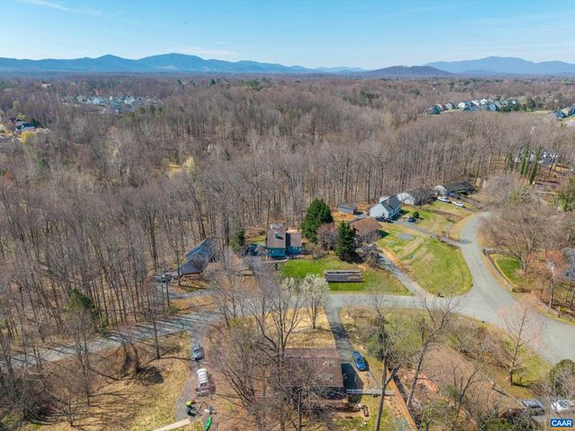5485 JAMESTOWN CT, Crozet, VA 22932