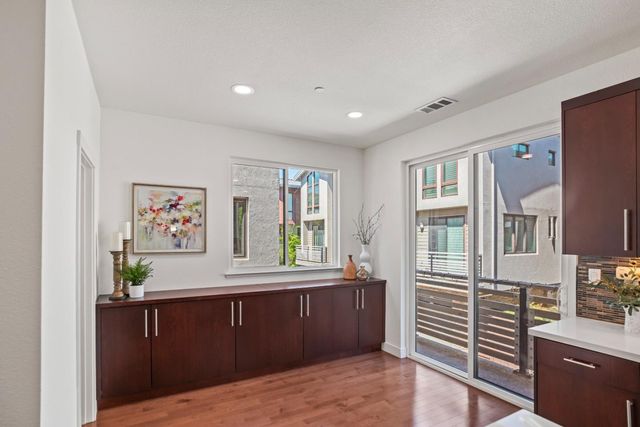411 Brassinga Court, Palo Alto, CA 94306