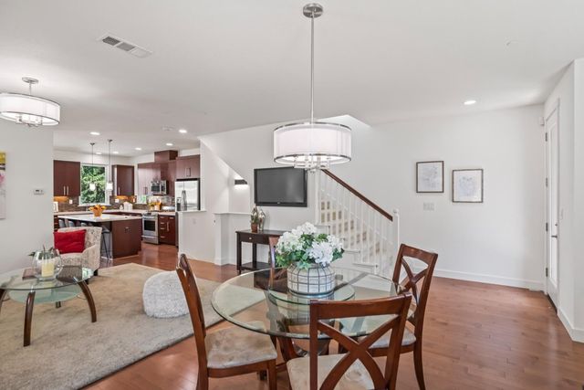 411 Brassinga Court, Palo Alto, CA 94306