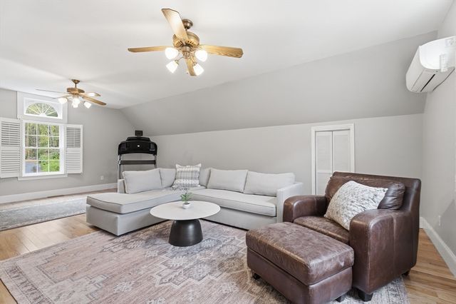64 Jenkins Rd, Andover, MA 01810