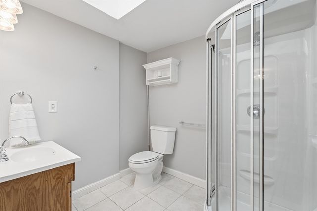64 Jenkins Rd, Andover, MA 01810