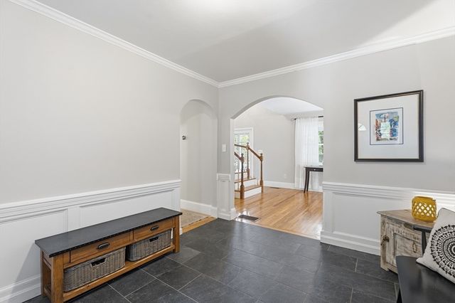 64 Jenkins Rd, Andover, MA 01810