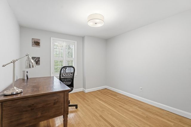 64 Jenkins Rd, Andover, MA 01810