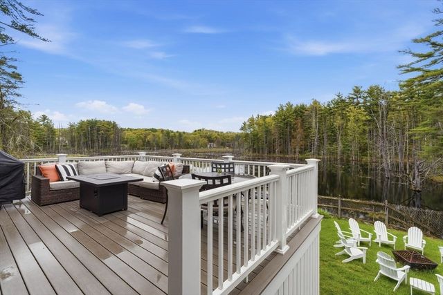 64 Jenkins Rd, Andover, MA 01810