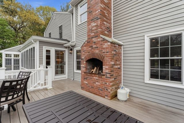 64 Jenkins Rd, Andover, MA 01810