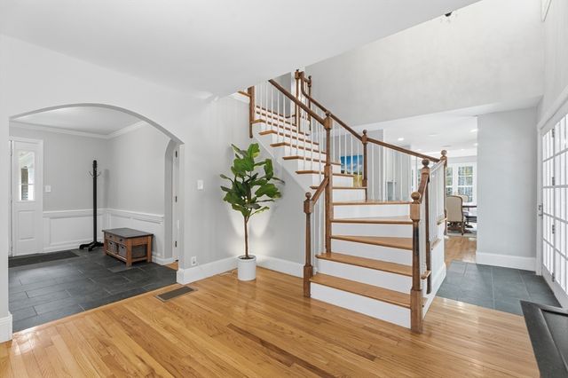 64 Jenkins Rd, Andover, MA 01810
