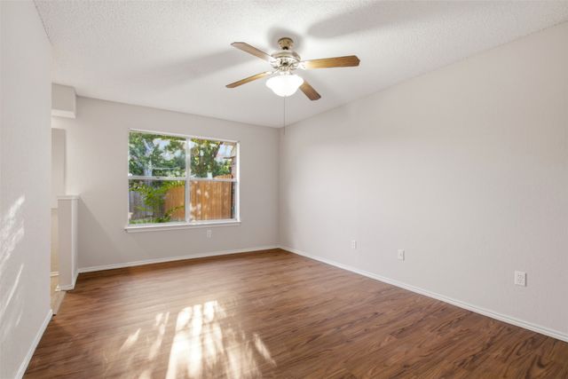 2901 Kathleen Lane, Euless, TX 76039