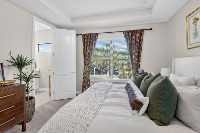 770 NW 82nd Terrace, Plantation, FL 33324