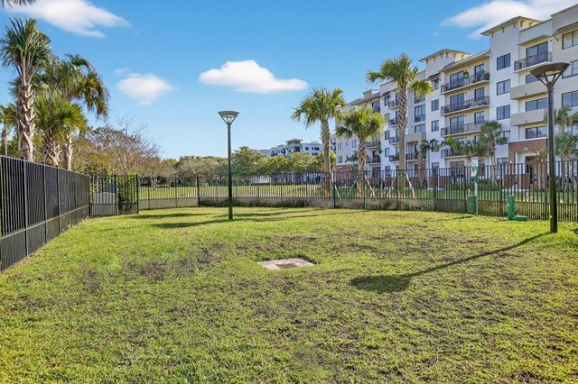 770 NW 82nd Terrace, Plantation, FL 33324