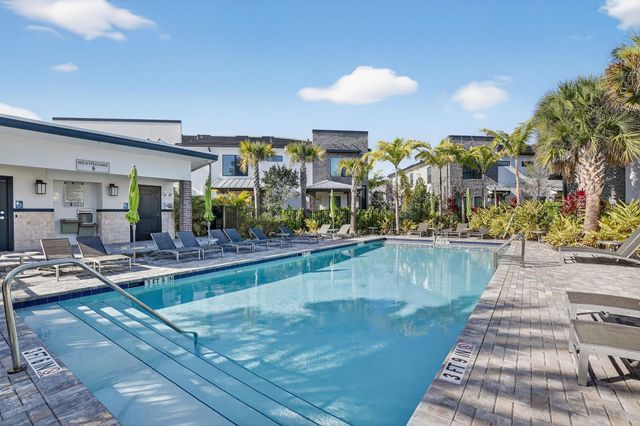 770 NW 82nd Terrace, Plantation, FL 33324