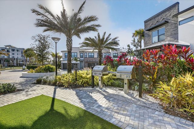 770 NW 82nd Terrace, Plantation, FL 33324