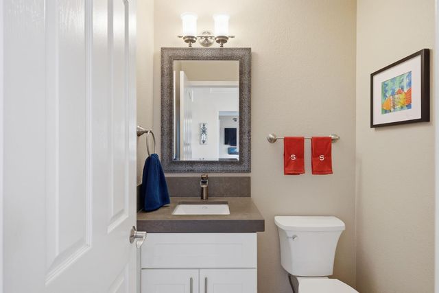 5120 De La Rosa Dr, Rocklin, CA 95765