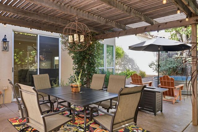 5120 De La Rosa Dr, Rocklin, CA 95765