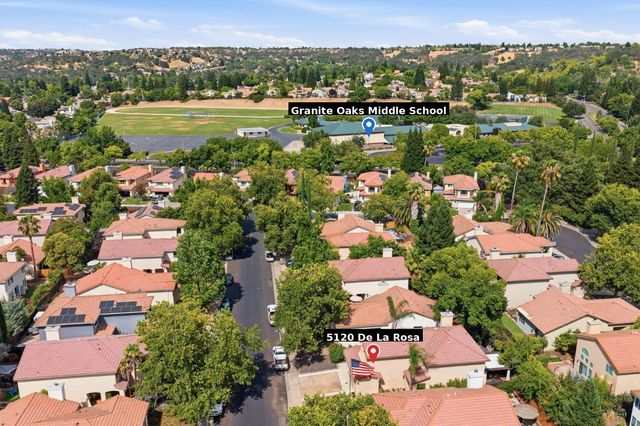 5120 De La Rosa Dr, Rocklin, CA 95765