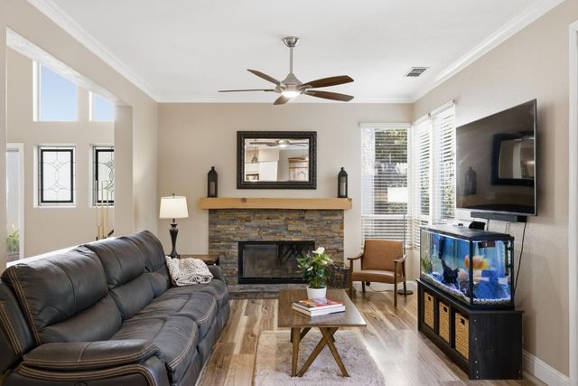 5120 De La Rosa Dr, Rocklin, CA 95765