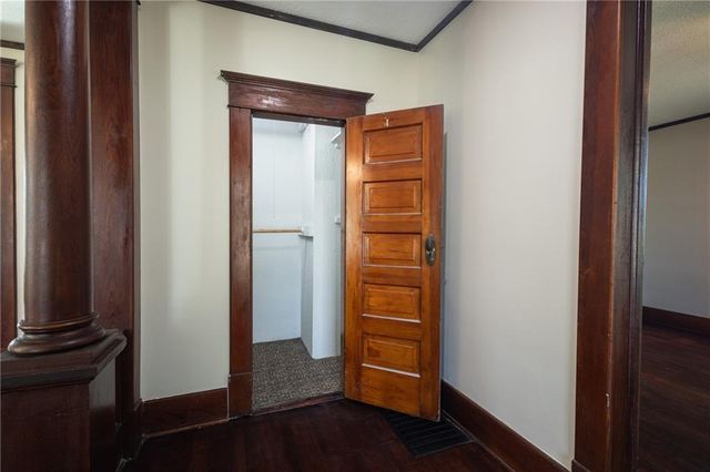 7798 3rd Street, Higginsville, MO 64037