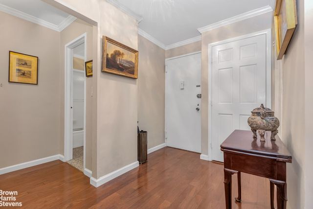 123 E 75th St Apt 4H, New York City, NY 10021