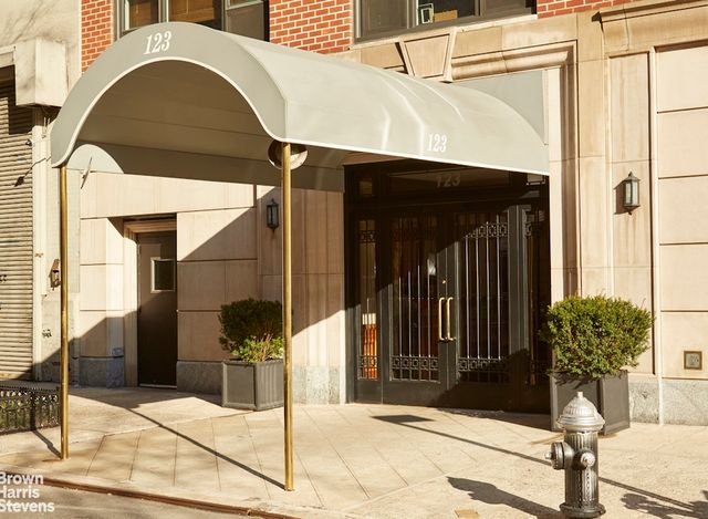 123 E 75th St Apt 4H, New York City, NY 10021
