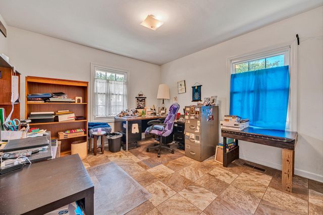 6437 Ridgeview DR, Roanoke, VA 24019