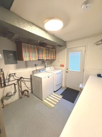 316 Maplewood Lane, Crystal Lake, IL 60014