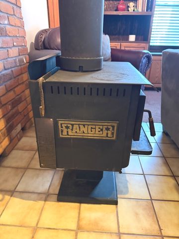 316 Maplewood Lane, Crystal Lake, IL 60014