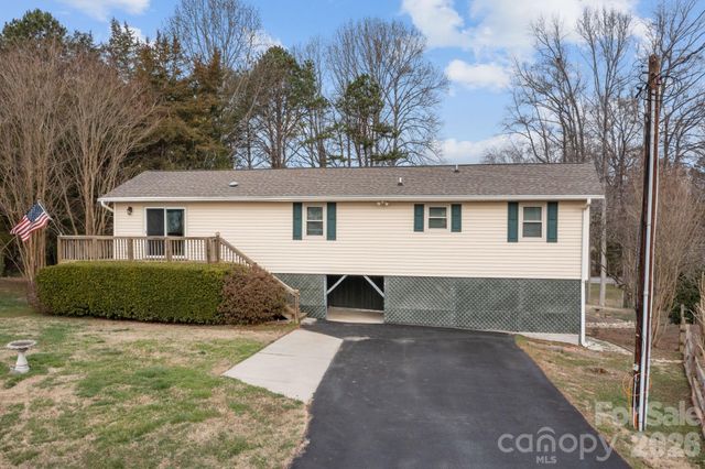 4278 Harbor Lane, Sherrills Ford, NC 28673